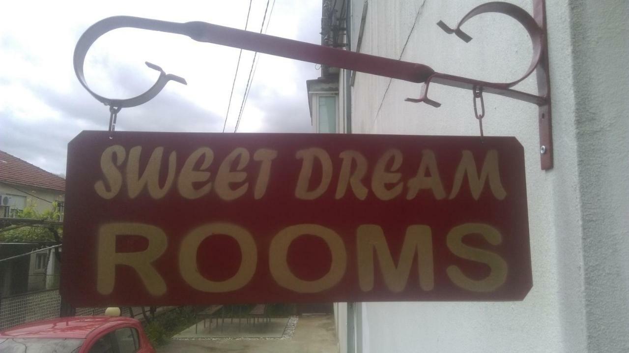 Sweet Dream Rooms Podgoriţa Exterior foto